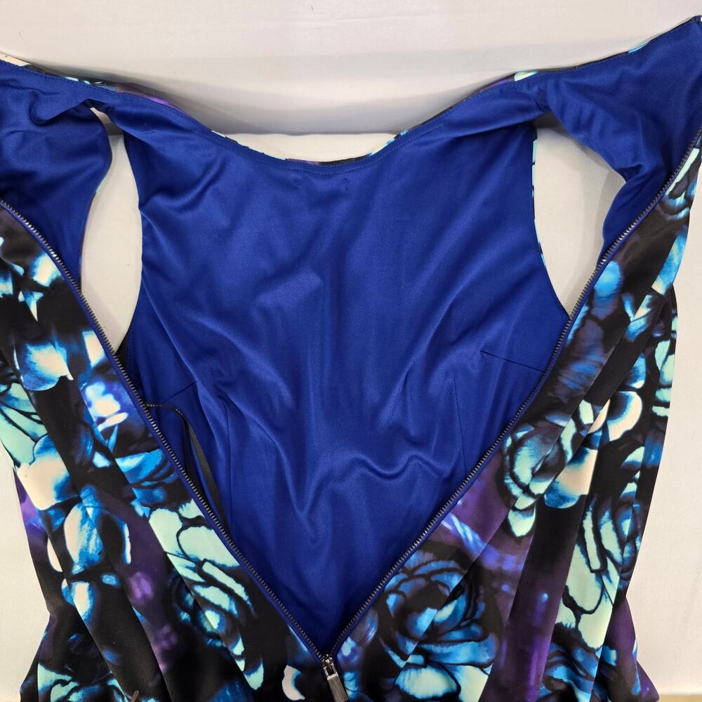 Vince Camuto Watercolor Fit and Flare Dress 6 - Picture 6 of 8